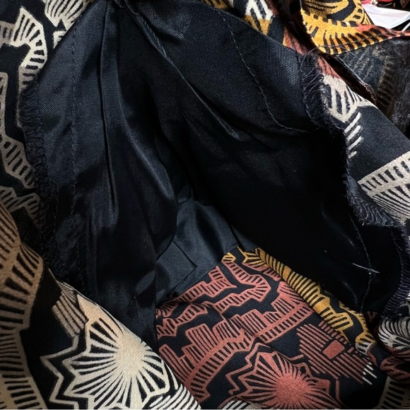 Vintage 70’s Helga Silk Top Woman Sz 8 Long Sleeve Draped Neck, Padded Shoulder - Picture 7 of 10